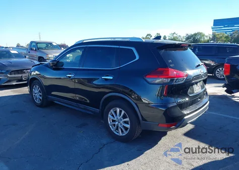 2017 Nissan Rogue Sv z USA, uszkodzony, nr VIN KNMAT2MT5HP589755